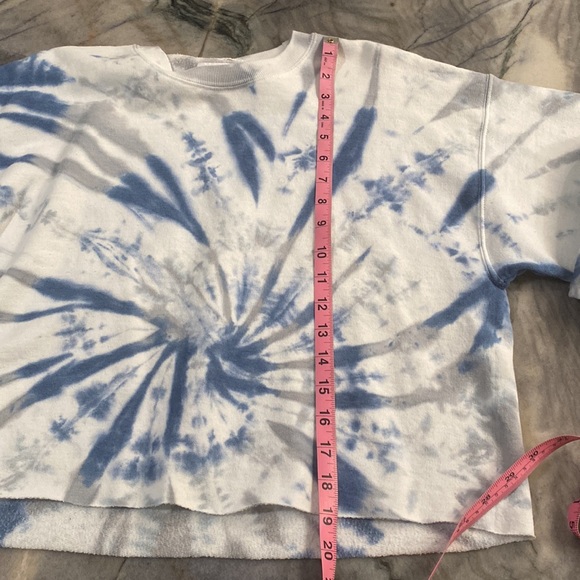 BFFS & BABES Cropped Navy and Gray Tie-Dye Sweatshirt - Picture 5 of 5